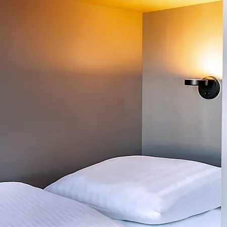 Bonn-west Hotel 3*